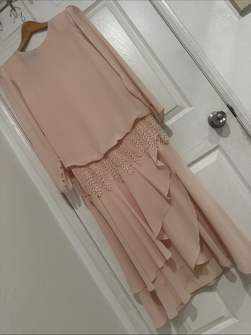 Vintage Elegant Blush Pink Long Sleeve Layered Maxi Dress Size 9/10